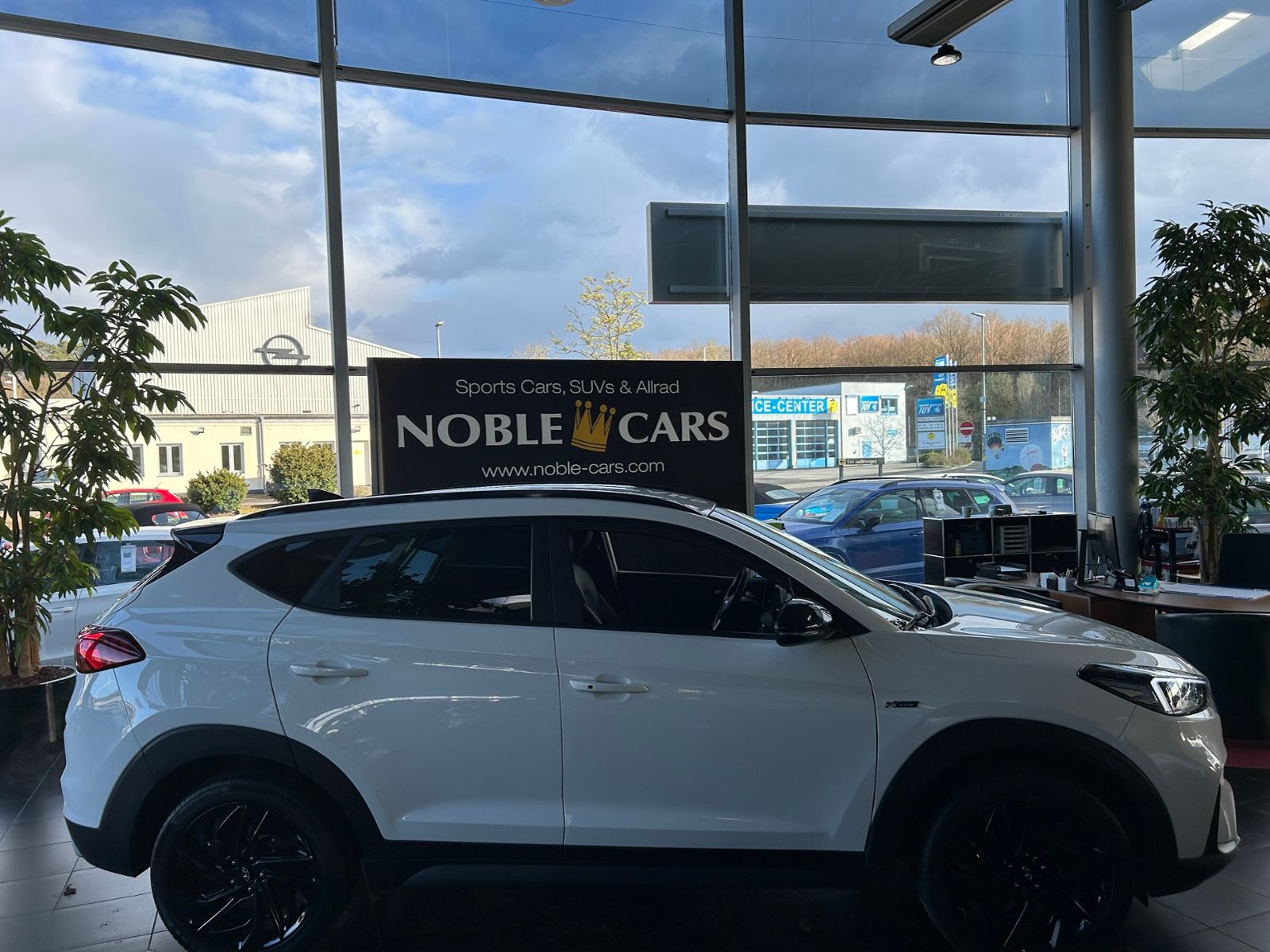 Fahrzeugabbildung Hyundai TUCSON N Line 4WD LED NAVI ALU