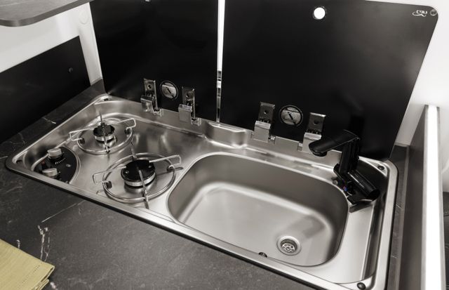 Etrusco V 6.8 SCF AT Complete S. Xenon Makise 6E Solar