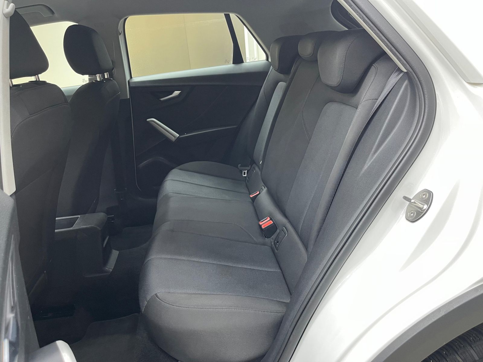 Fahrzeugabbildung Audi Q2 35d Quatt S-Tr. LED+KLIMAUT+HIFI+APS+DAB+ACC