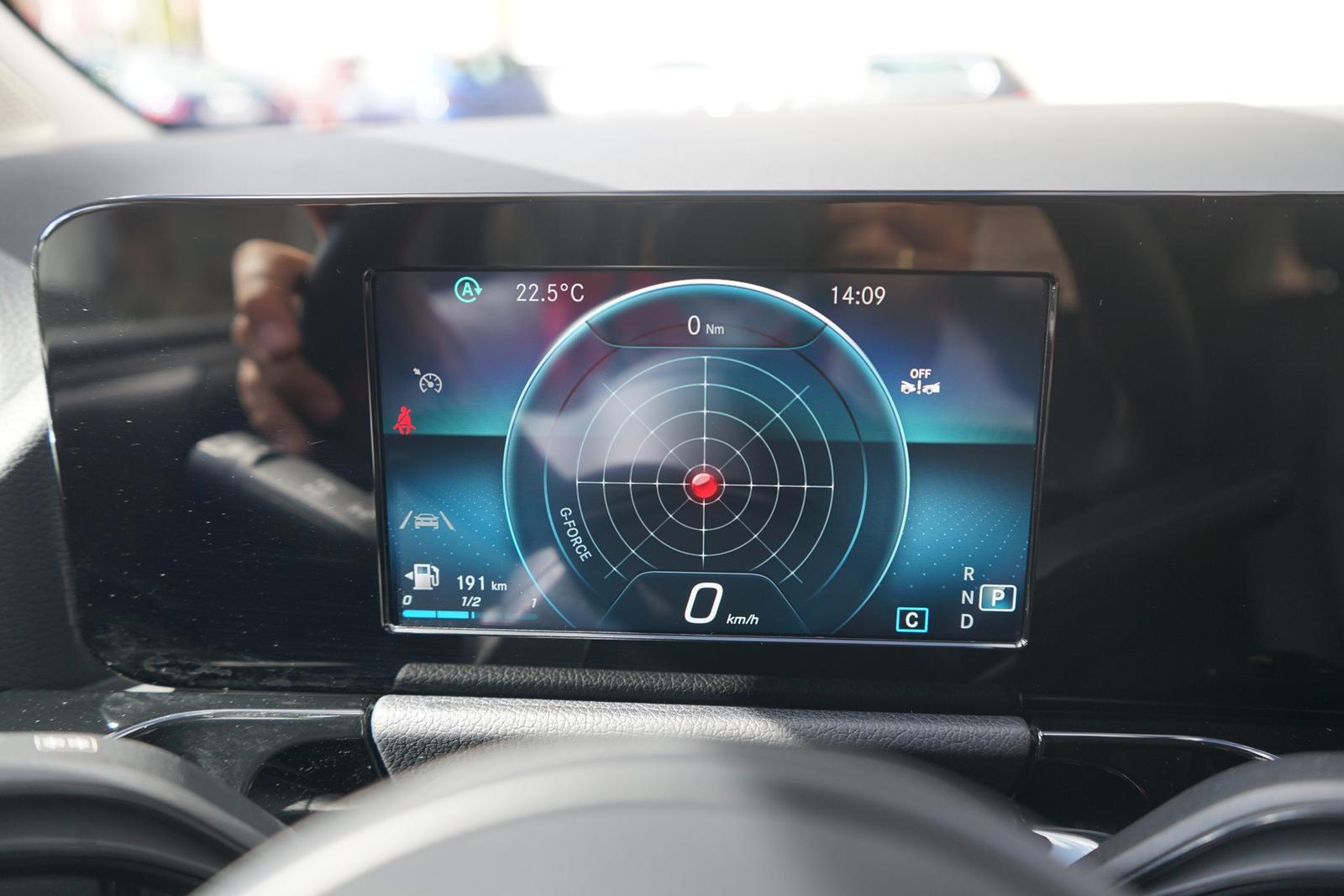Mercedes-Benz B200 7G-DCT LED Tempomat Sitzheizung Teilleder