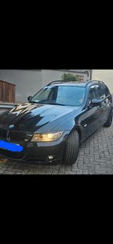 BMW 318i Touring Edition Sport Edition Sport - BMW 318 aus 2010: Kombi, 318i