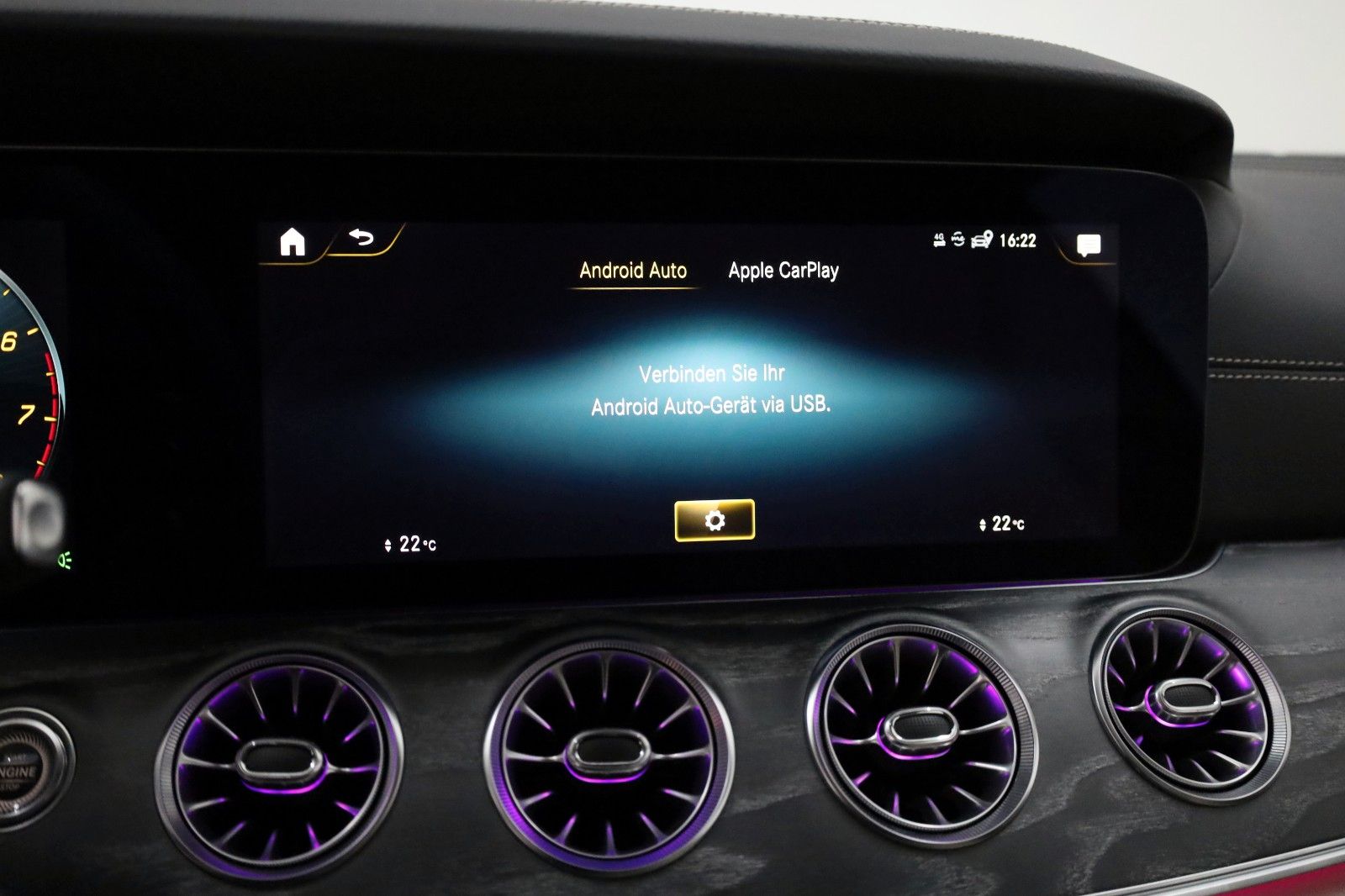 Fahrzeugabbildung Mercedes-Benz E 200 Coupe, Avantgarde, SH,Kamera,ACC,Panorama