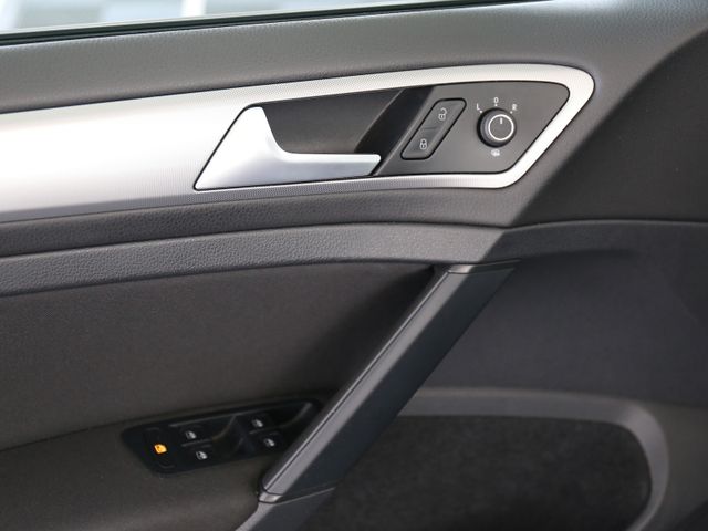 Volkswagen Golf Variant 1.6 TDI DSG TRENDLINE KLIMA 2.HAND