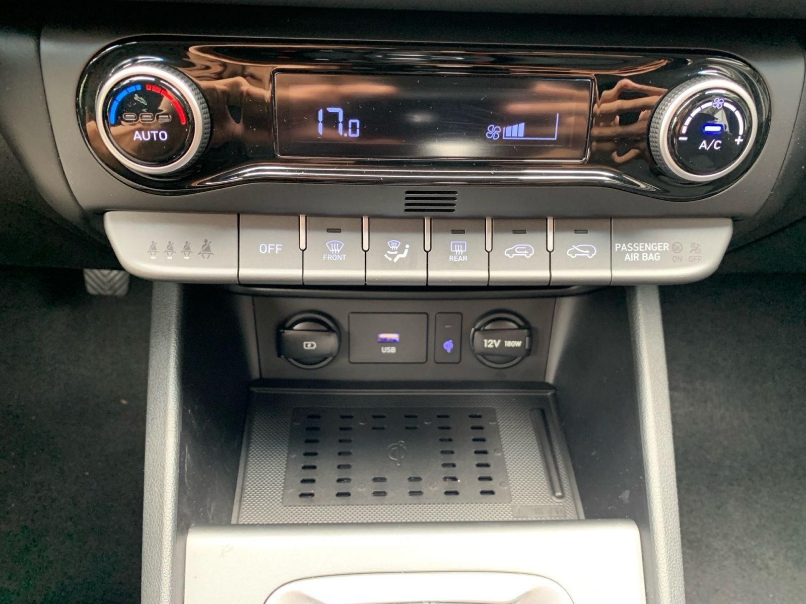 Fahrzeugabbildung Hyundai KONA 1.0 T-GDI Trend Mild-Hybrid Navi