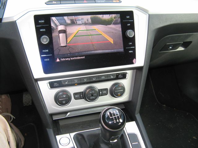 VW Passat LED Kamera Totwinkelassist
