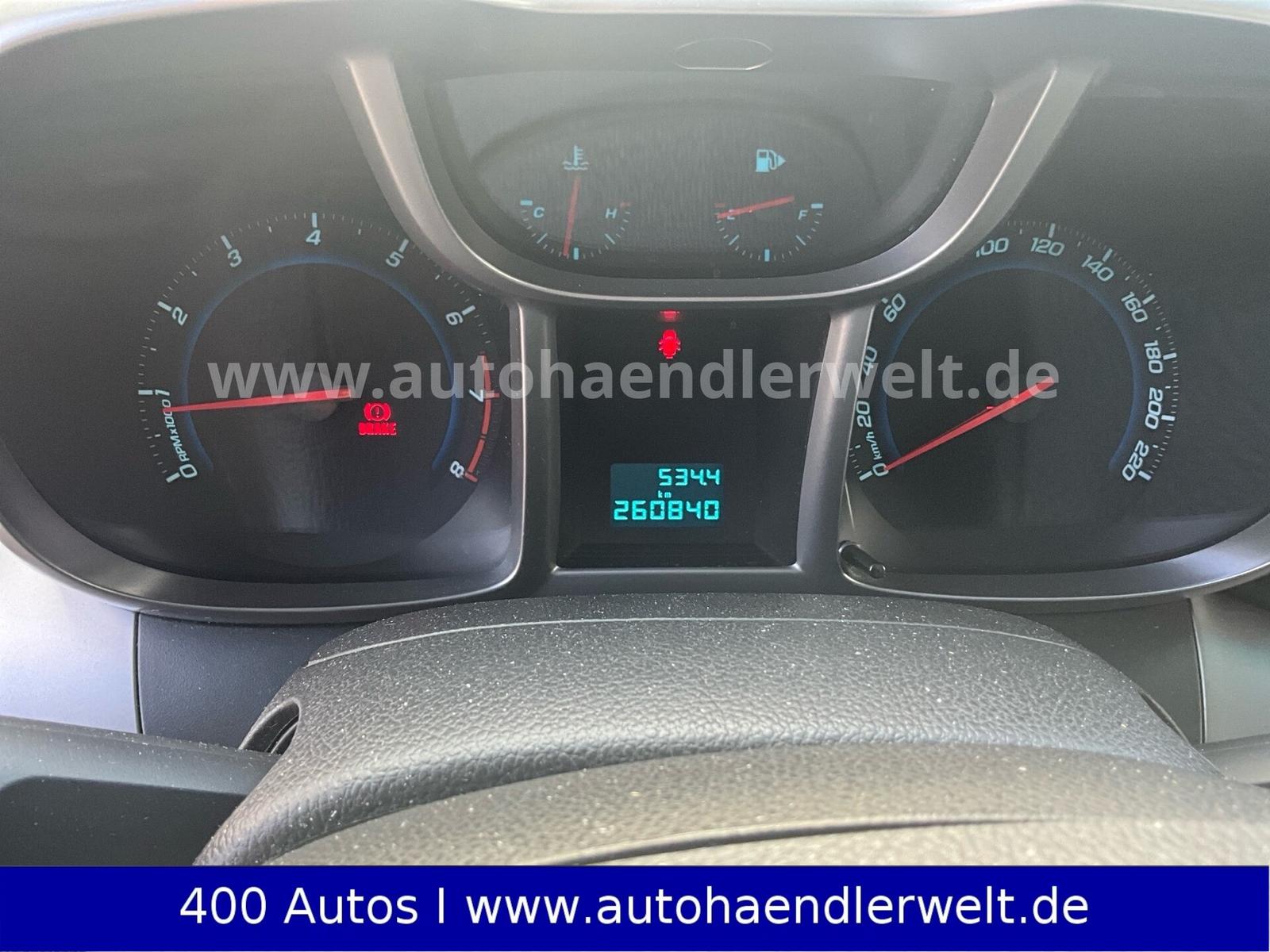 Chevrolet Orlando 2011 — photo 9