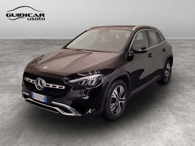 Mercedes-Benz GLA-H247 2023 - GLA 180 d Progress