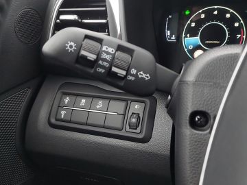 KGM Tivoli ESSENTIAL 1.5 MT NaviCarPlayRFKDABSHZ