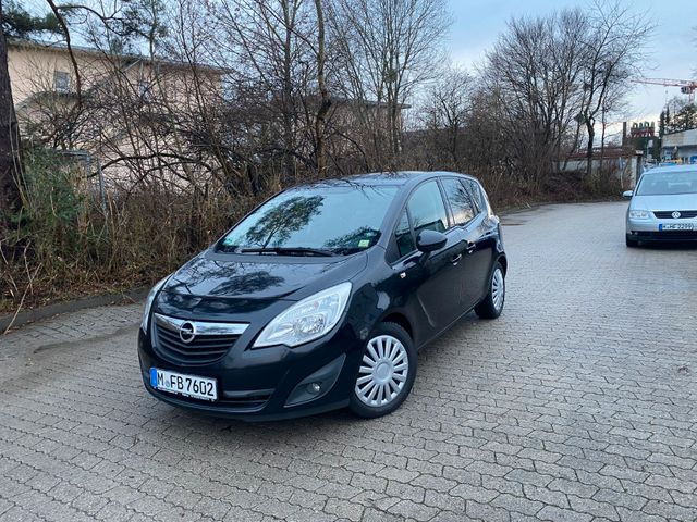 Opel Meriva 1.7 CDTI Selection 74kW Automatik TÜV-NEU