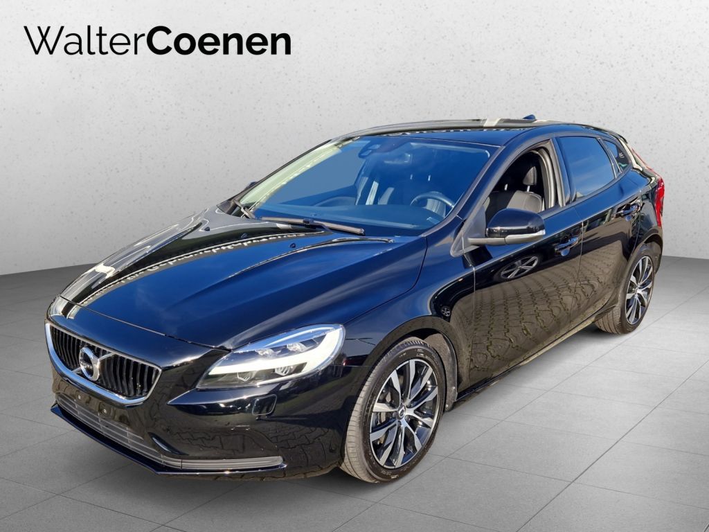 VOLVO V40 T2 Momentum