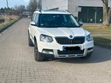 Skoda Yeti 2.0 TDI 125kW 4x4 L&K Outdoor L&K Outdoor - Skoda Yeti: Leder, mit Navigationssystem
