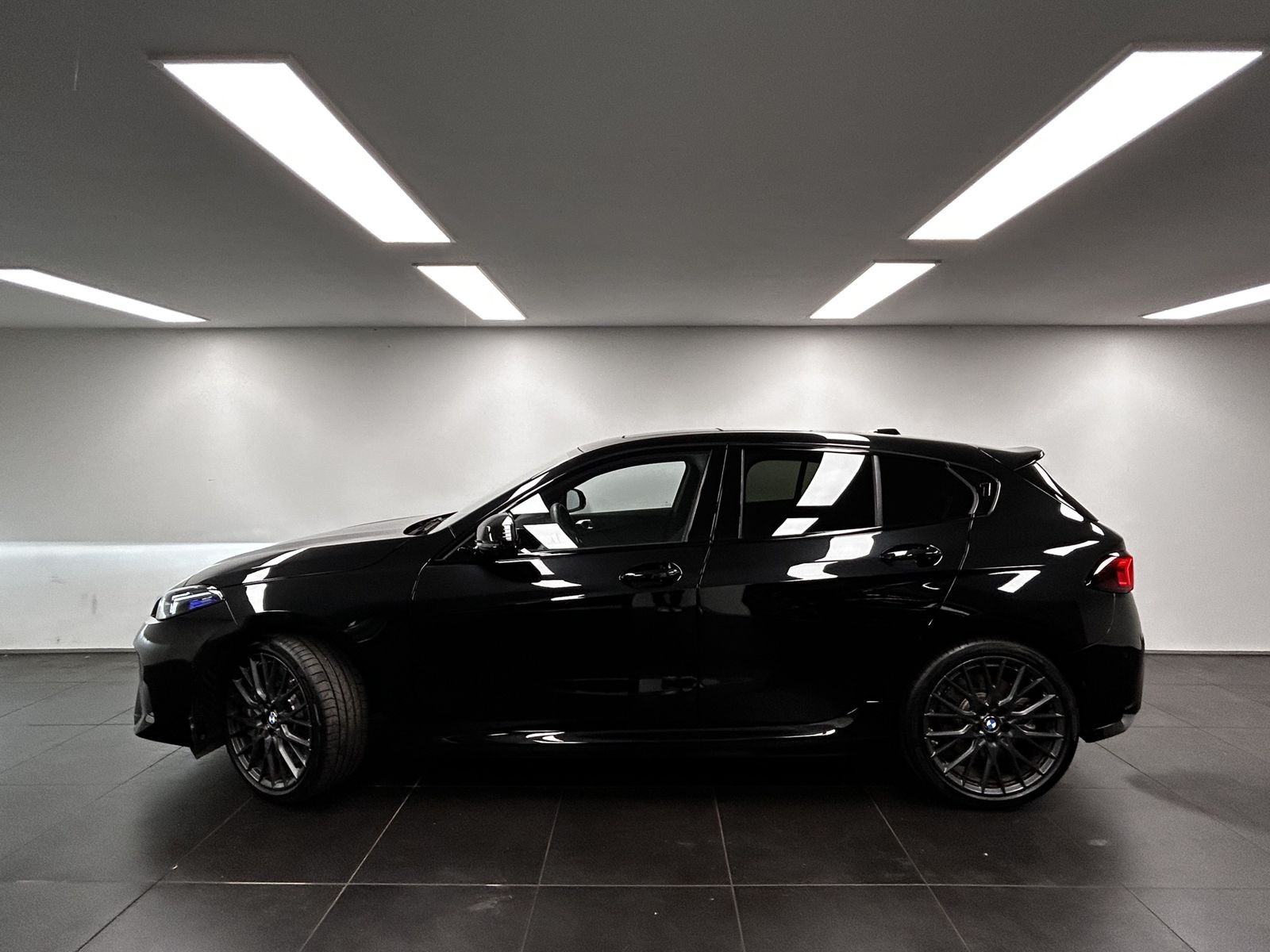 BMW 123 xDrive M Sportpaket Pro Pano. Harman Kardon foto 2