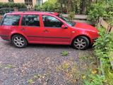 Volkswagen Bora 1.9TDI 85kw Trendline Variant Trendline - Volkswagen Bora: 1.8