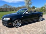 Audi RS4 4.2 quattro Cabriolet - V8 manuelles Getrieb - Audi RS4: Cab
