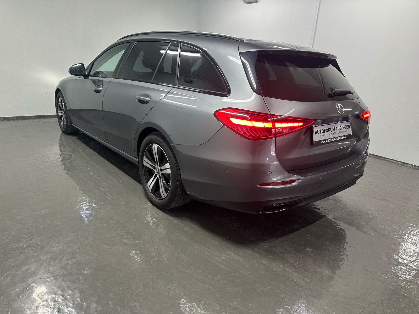 Fahrzeugabbildung Mercedes-Benz C 180 T Autom.*AVANTGARDE*NIGHT*DISTRO*AHK*
