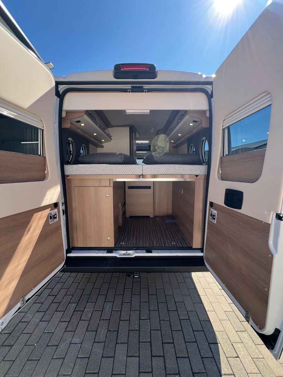 Fahrzeugabbildung Malibu Van diversity GT skyview 640 LE K