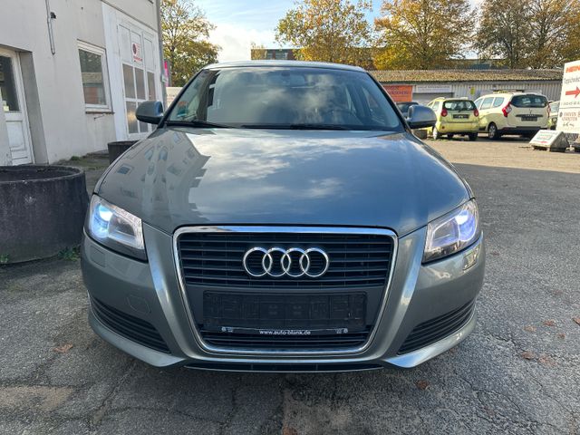 Audi A3 1.8 TFSI Ambiente, Automatik, Xenon