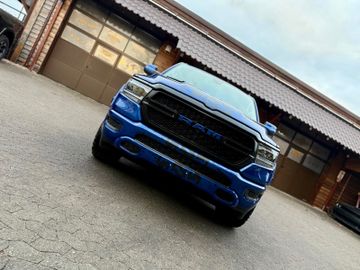 Dodge RAM - 10