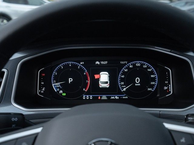 T-Roc Style TSI DSG AHK Kamera ergoSitz ACC
