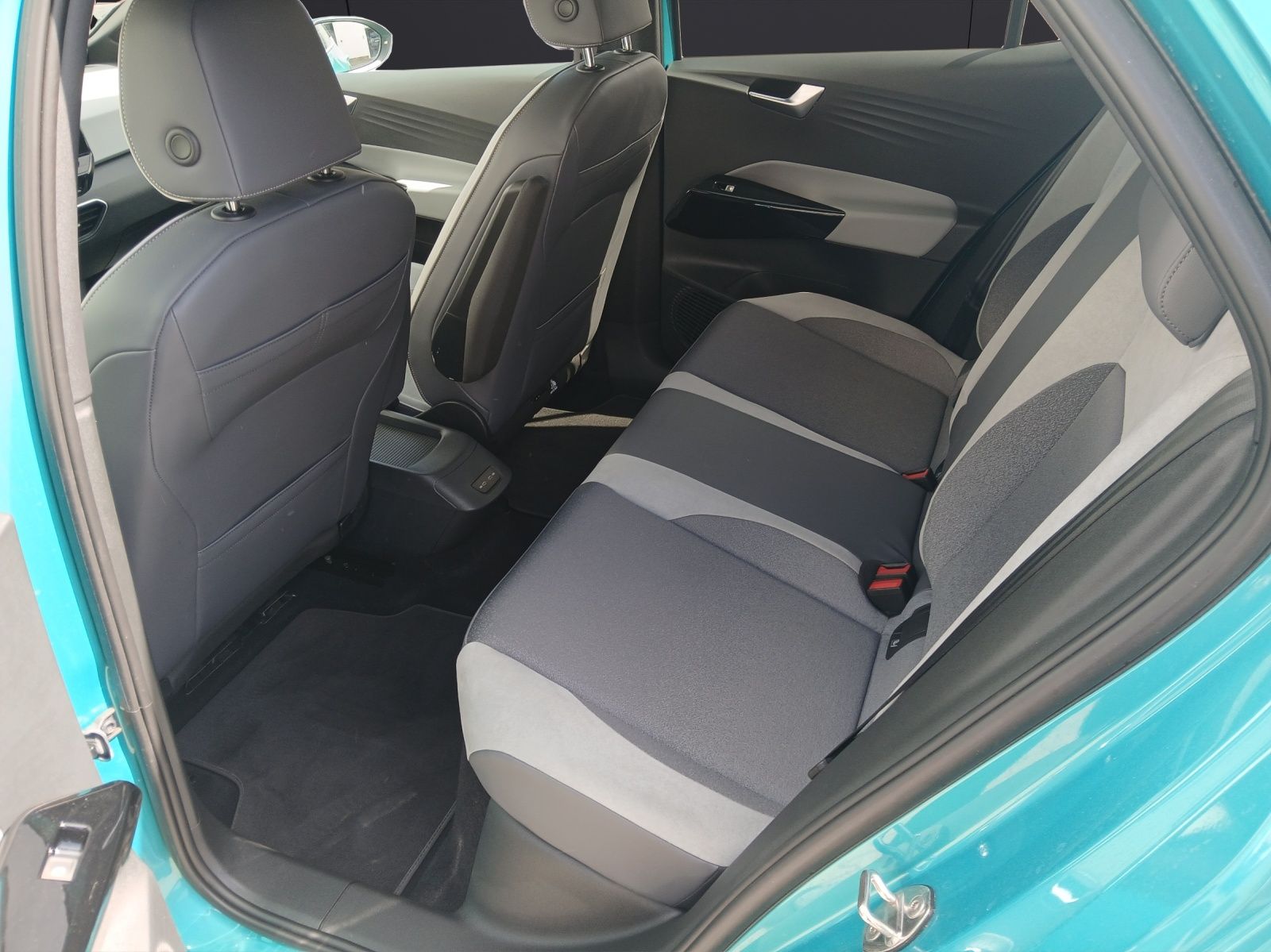Fahrzeugabbildung Volkswagen ID.3 Pro Performance Matrix Pano Navi 19"