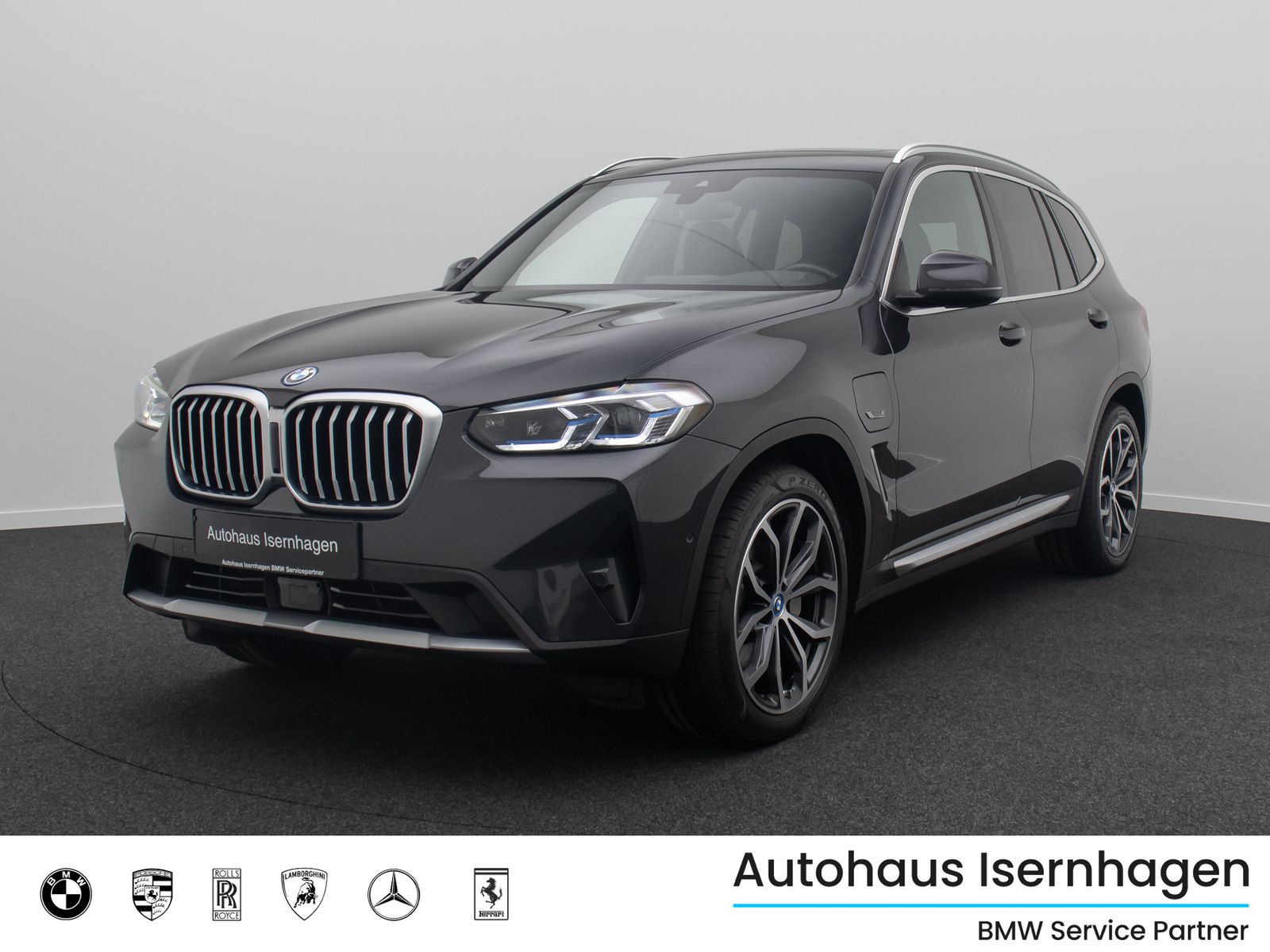 Fahrzeugabbildung BMW X3 xD30e Komfort DAB Laser HiFi HUD Panorama 20"