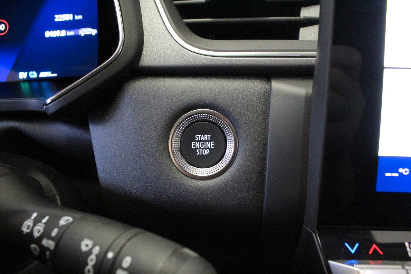 Fahrzeugabbildung Renault Symbioz E-Tech Full Hybrid 145 Techno *Winterp.*