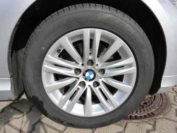 BMW 318 - 12