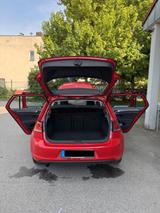 Volkswagen Golf 1.6 TDI BMT Trendline Limousine - Volkswagen Golf: Trendline TDI