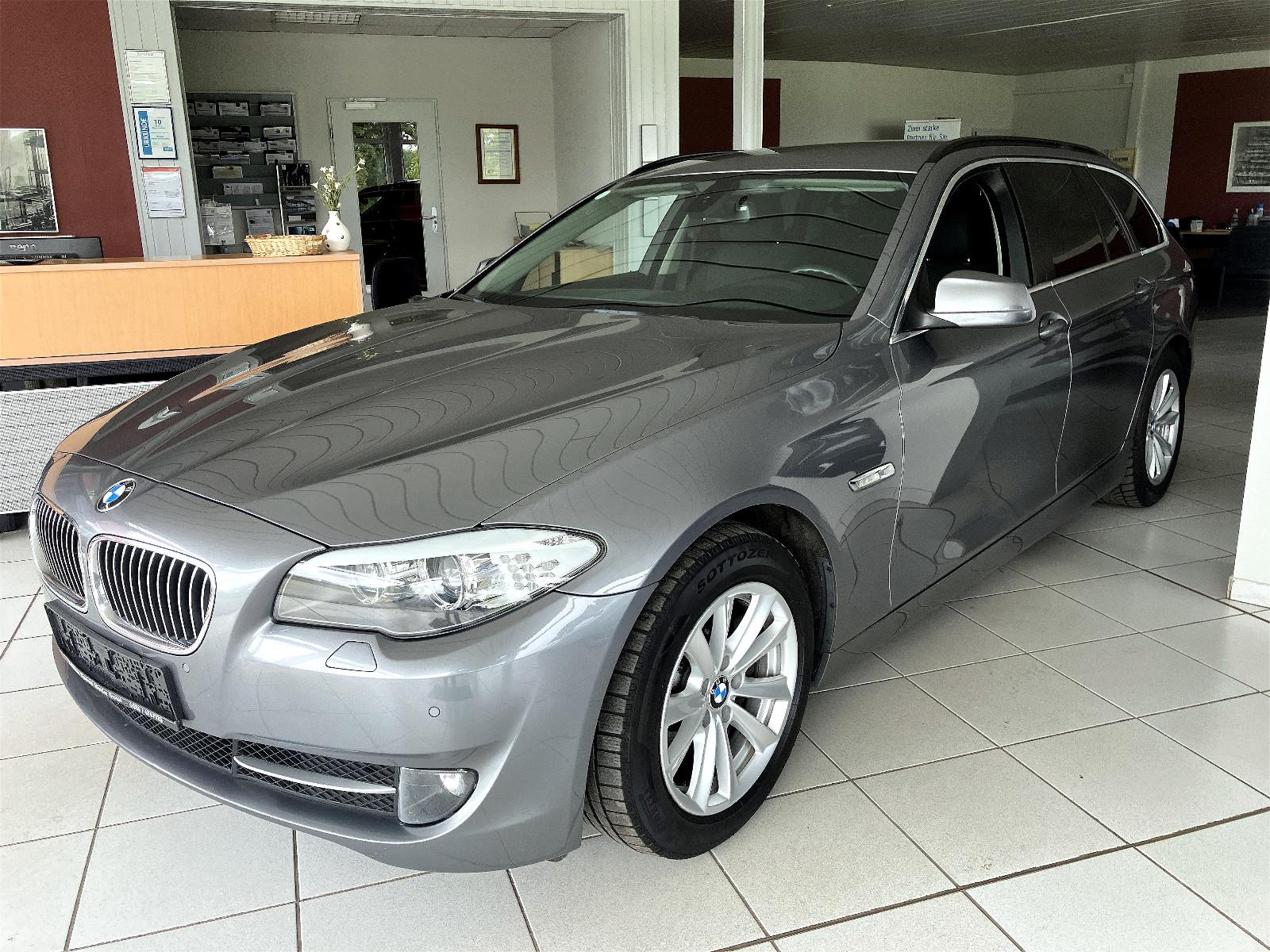 BMW 520dA Xenon/Navi/Serviceheft/HiFi/SR+WR/AHK