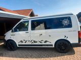 Volkswagen VW Camper Bus Multivan - Volkswagen: Multivan Camper