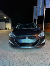 Hyundai I40  1,7 Top Zustand - Hyundai i40 Gebrauchtwagen in Essen