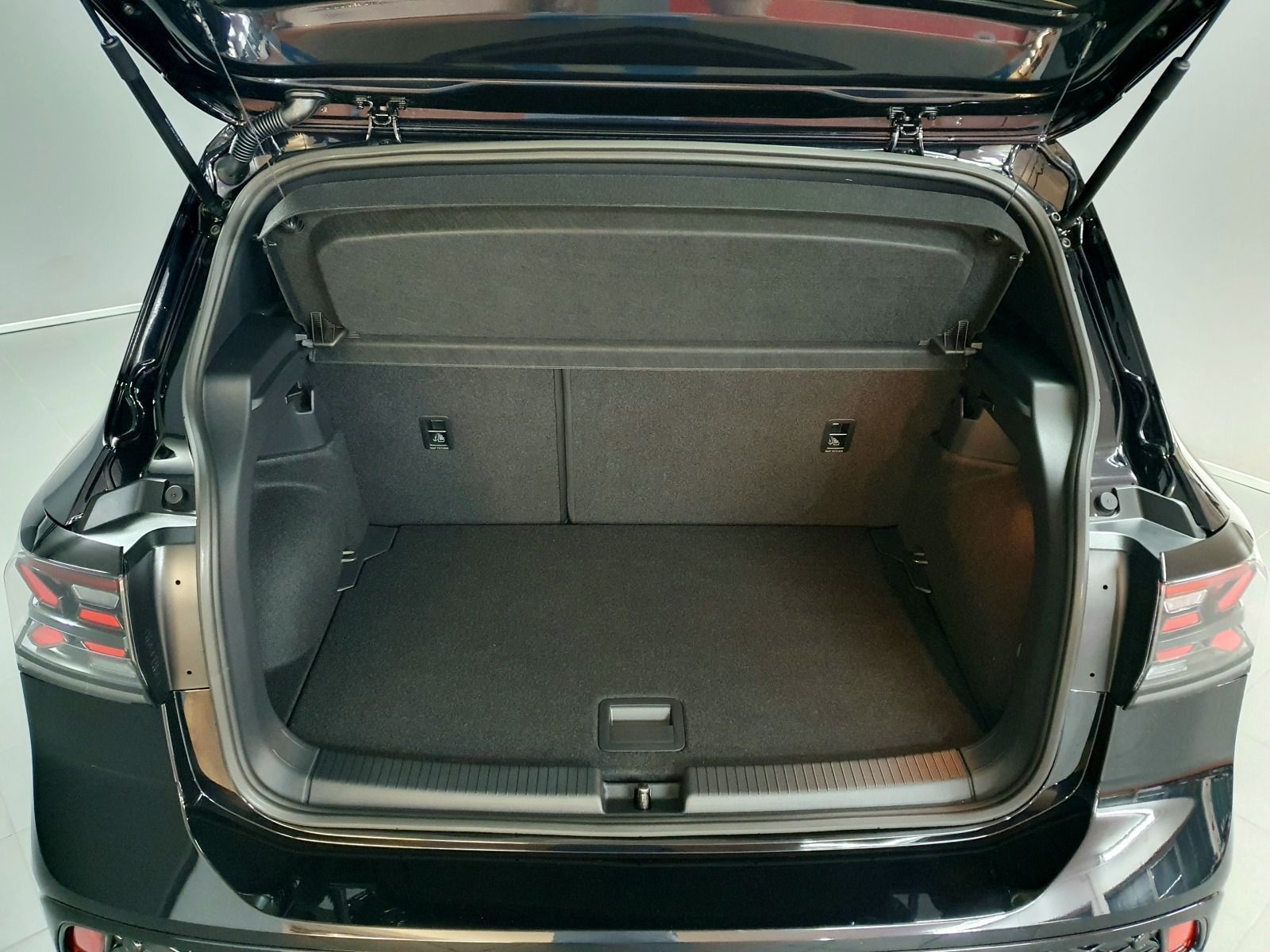 Volkswagen T-Cross - Bild 10