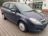 Opel Zafira 7 Sitze ,Sitzheizung,Anhängerkupplung!! - Opel Zafira Gebrauchtwagen in Dresden