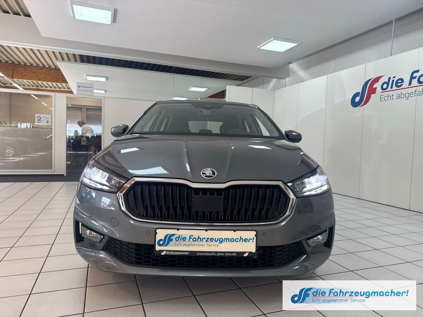 Fahrzeugabbildung SKODA Fabia Selection LED Sperrdiff. ACC Apple CarPlay
