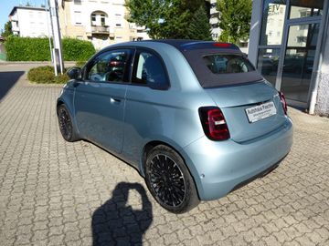 Fiat 500e C Icon, Park Paket, Winter Paket, 17 Zoll