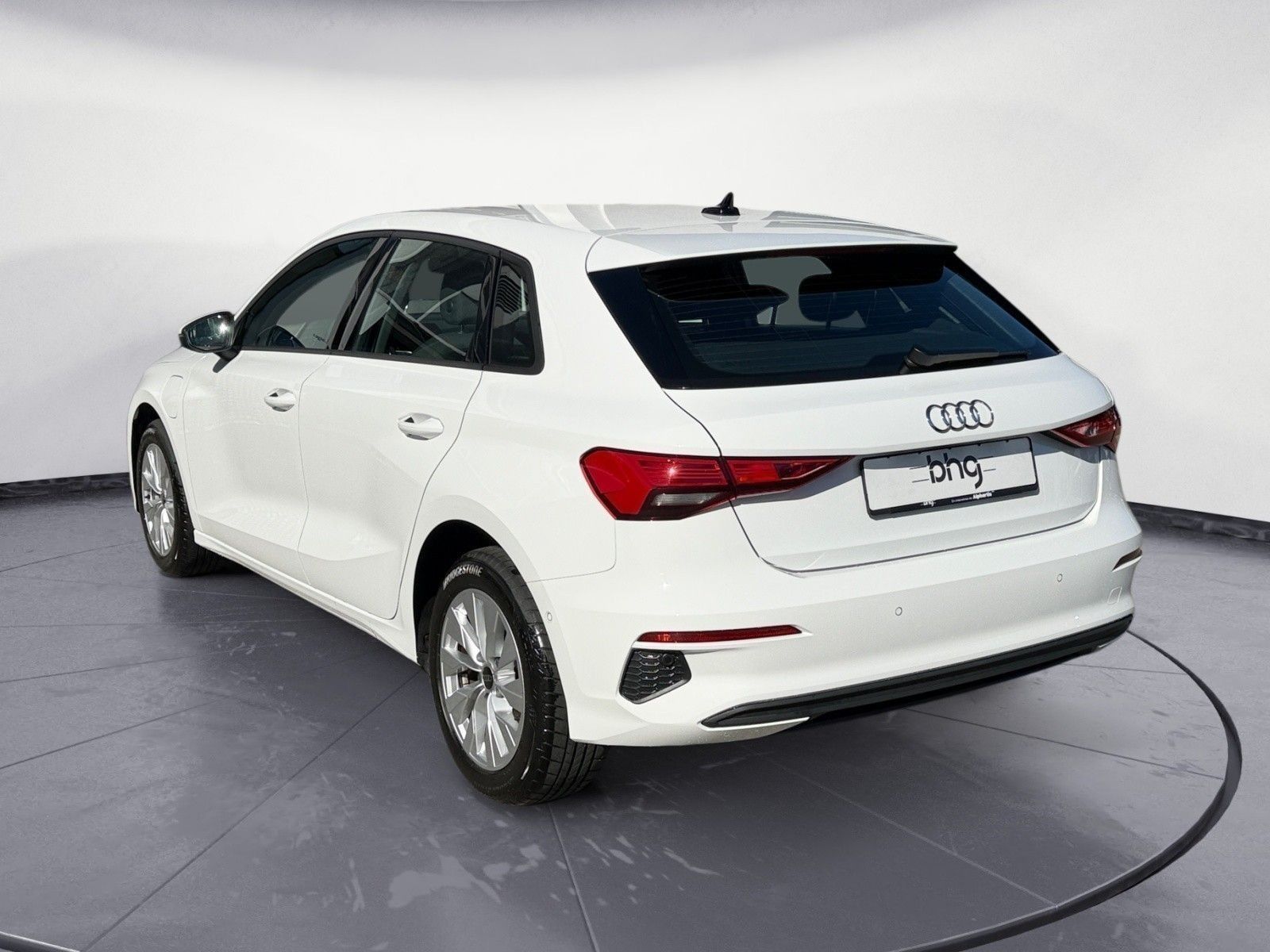 Audi A3 Sportback 40 TFSI e S tronic *NAVI*APP-CONNEC imagem 3