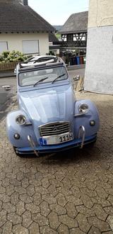 Citroën 2 CV - blaue Citroën 2 CV