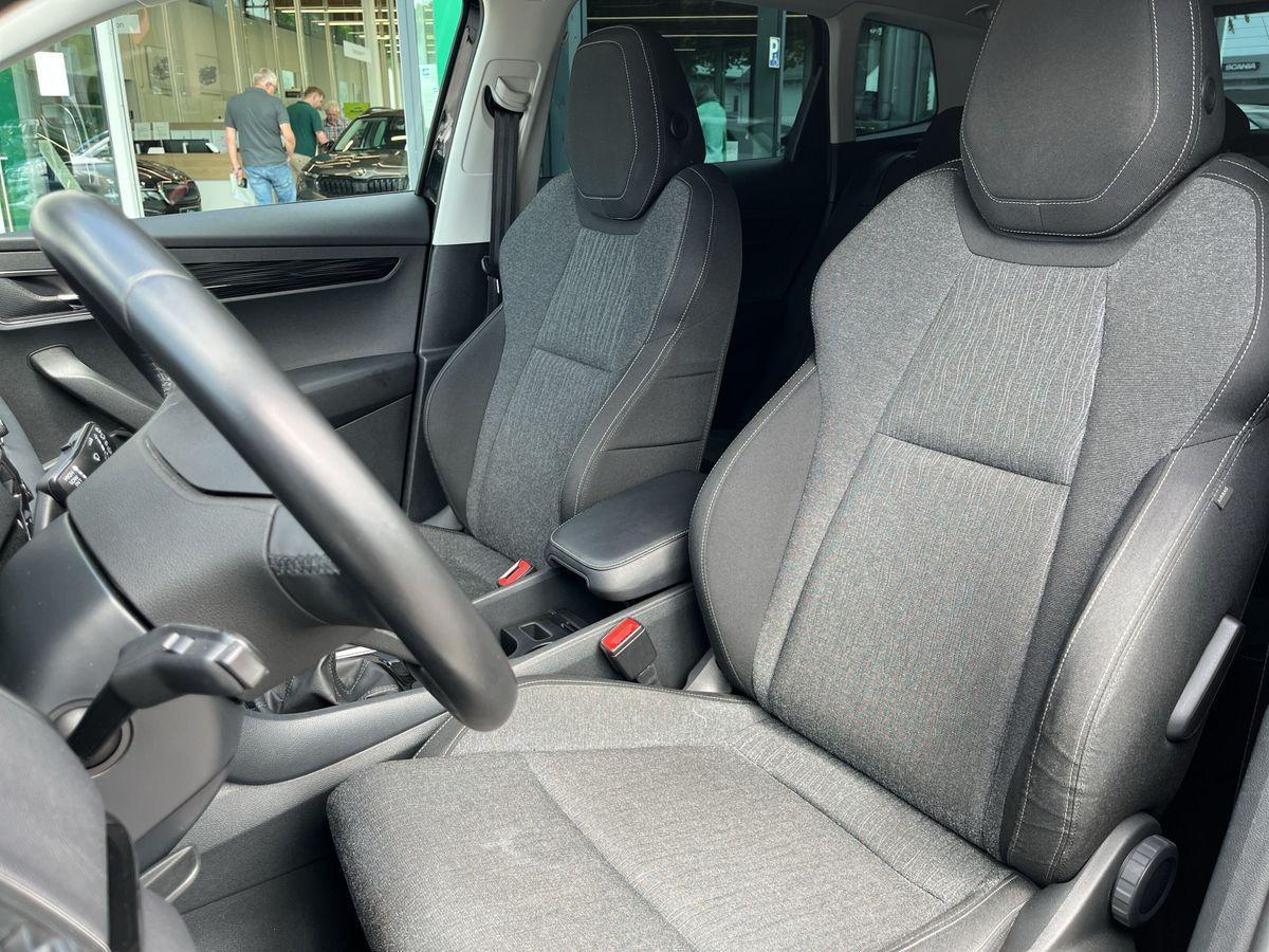 Skoda Karoq Style 1.5TSI / STANDHEIZ./SMARTLINK/8-fach