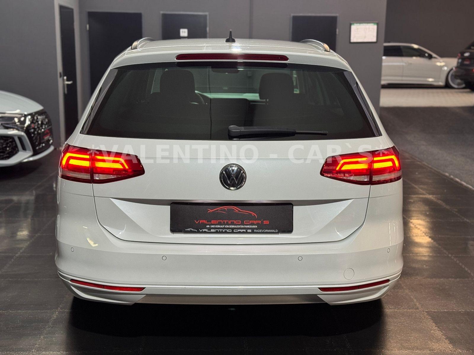 Volkswagen Passat Variant R-Line DSG/Navi/Standhzg/Shz/LED