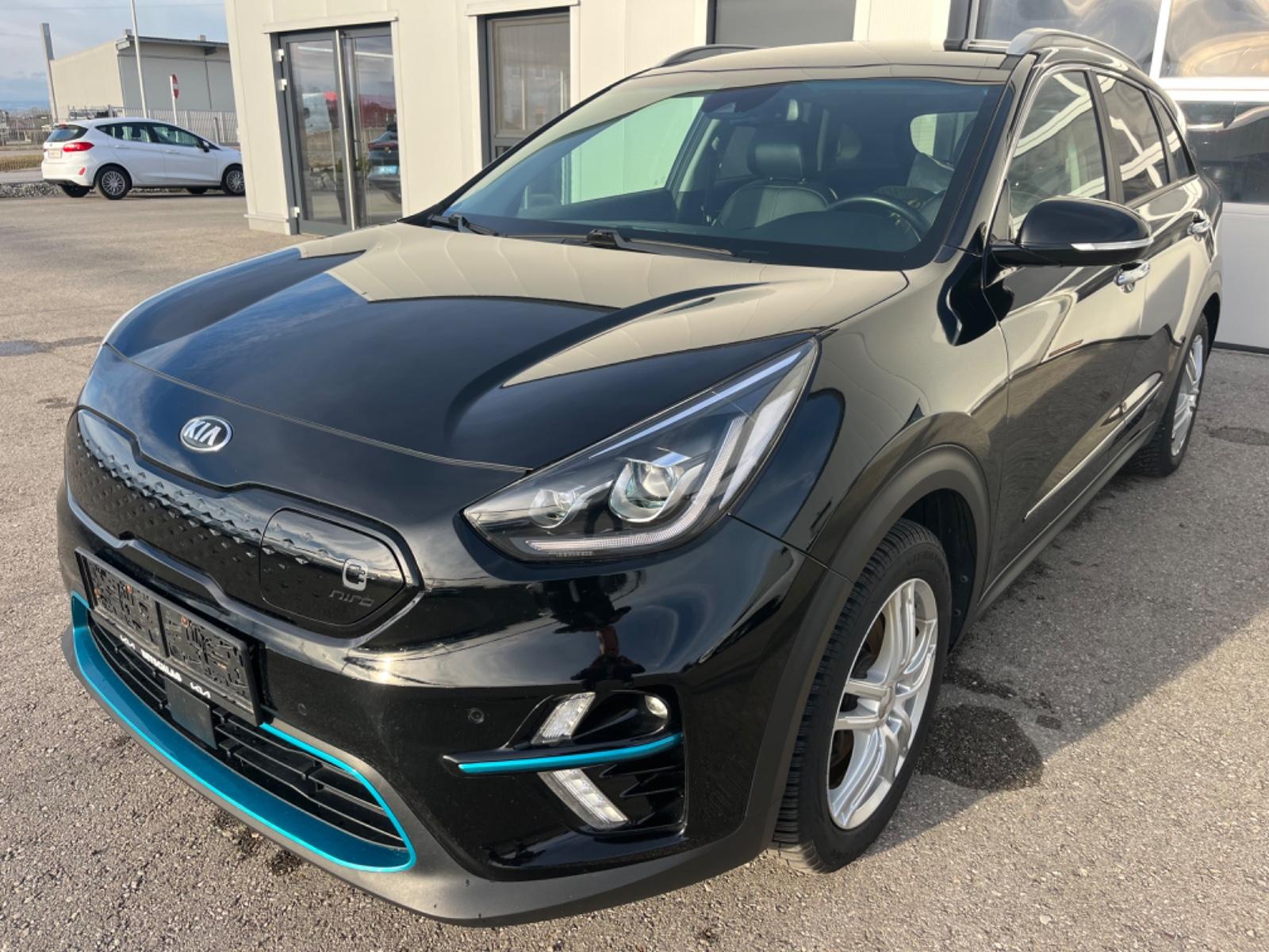 Kia Niro PLATIN*64kWh*LEDER*NAV*KAM*95,7%SOH