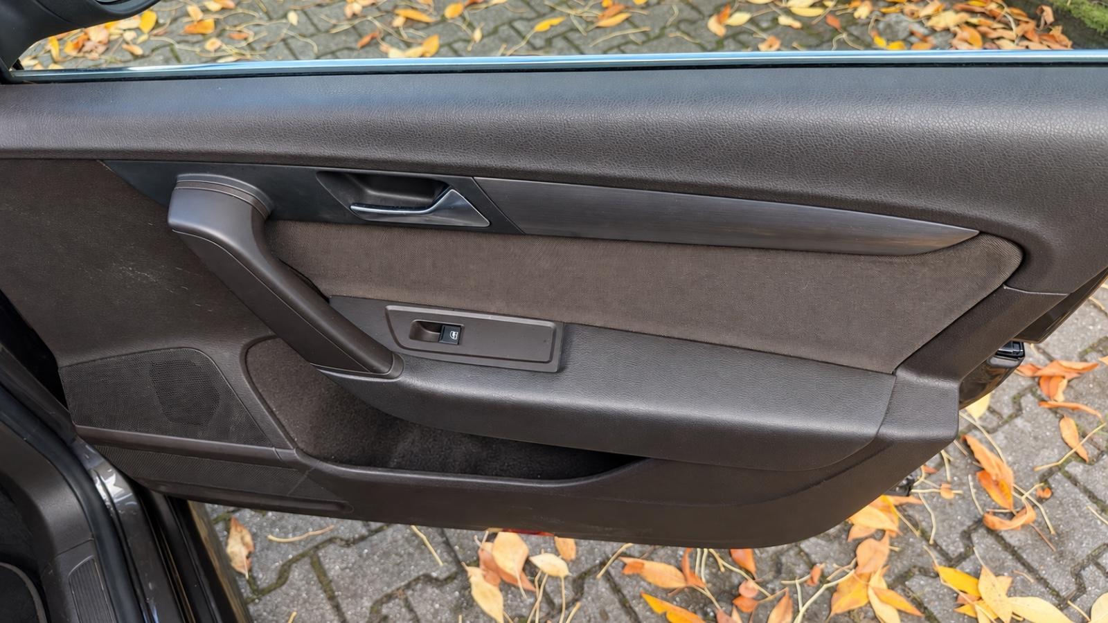 Volkswagen Passat 2013 — photo 29