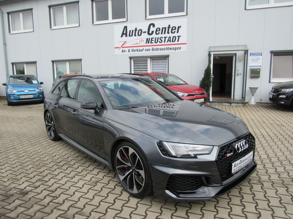 Audi RS4