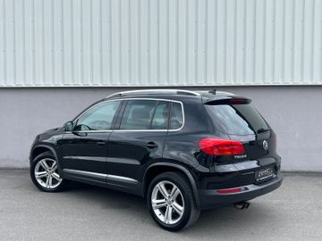 Volkswagen Tiguan - 4