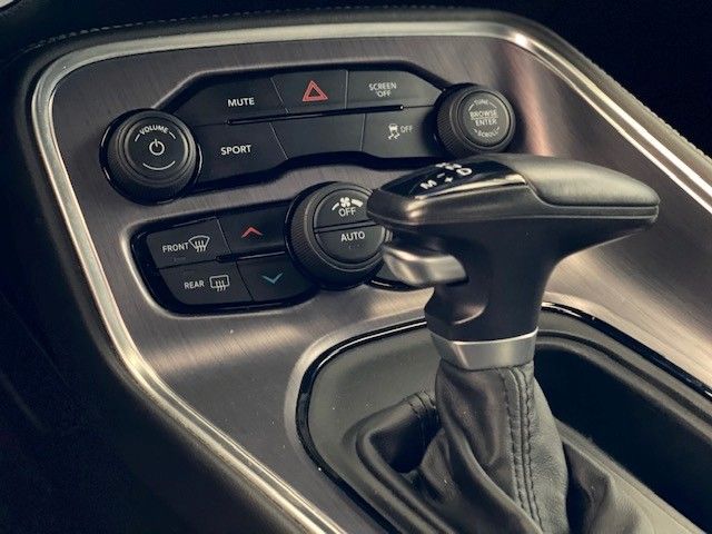 Fahrzeugabbildung Dodge Challenger RT 5.7 V8 HEMI 2018er USA Import