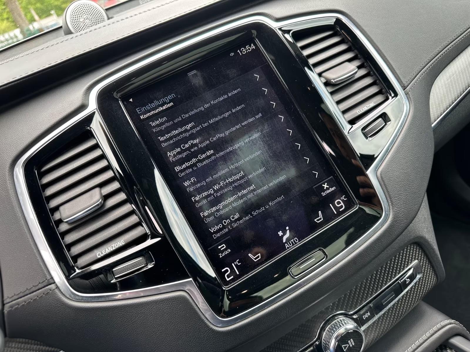 Volvo XC90 R-Design AWD KEY Stand AHK Pano ACC Luft