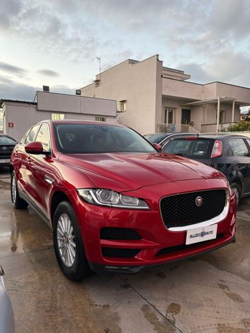 Jaguar F-Pace 2.0 D 180 CV AWD Pure