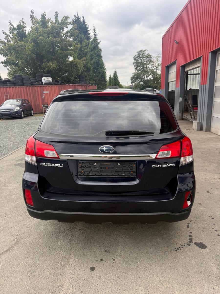 Subaru Outback 2013 — photo 6