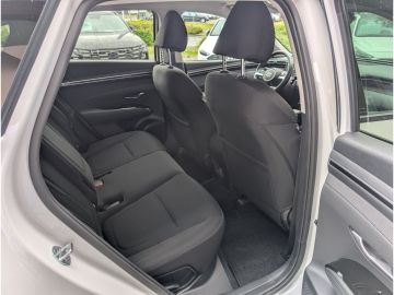 Hyundai TUCSON - 10
