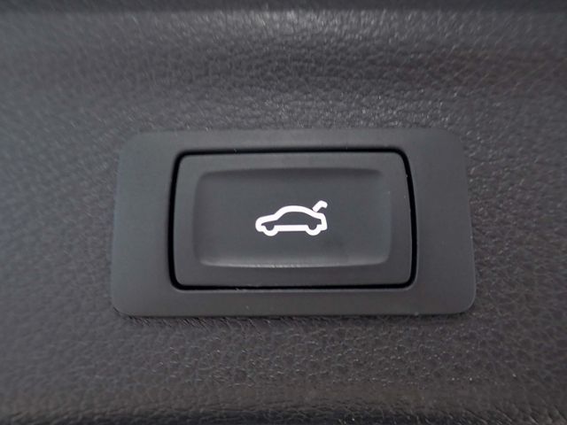 Fahrzeugabbildung Audi Q3 35 Advanced 2.0 TDI S-tronic | LED RFK AHK