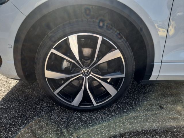 Fahrzeugabbildung Volkswagen T-Roc 2.0 TDI R-LINE BLACK STYLE AHK NAVI KAMERA